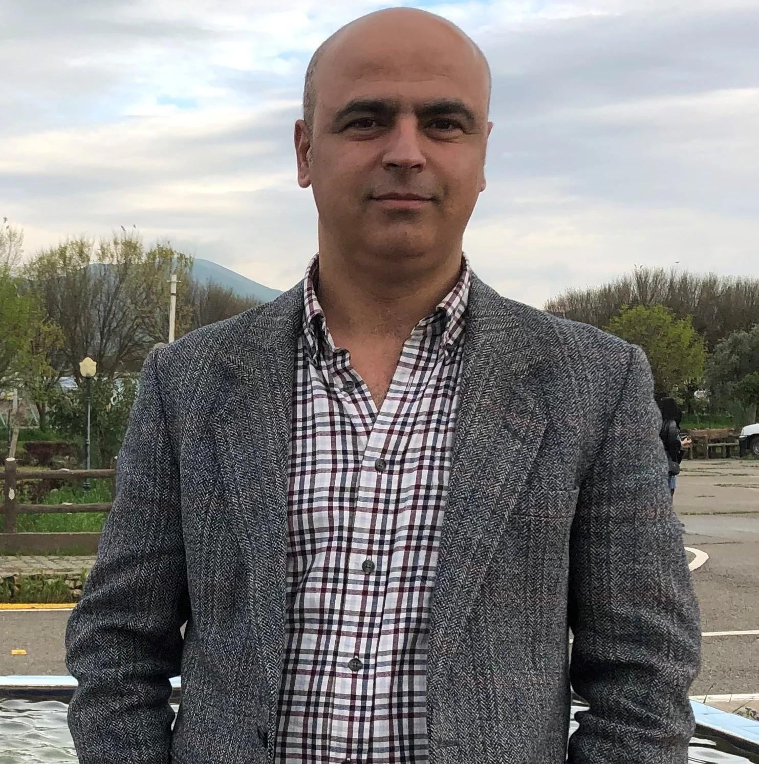 ئاری رحیم مراد